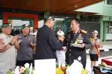 Momen Kapolda Jabar...