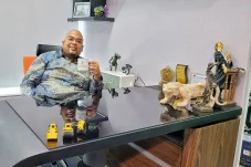 Perindo Soroti Pencopotan...