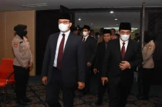 Puji Kepemimpinan Anies,...