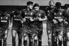 Madura United Resmi...