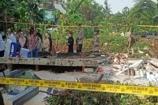 Usai Tembok Roboh Tewaskan...