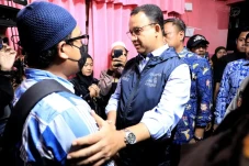 Sambangi Rumah Duka...