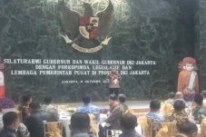 Hadir dalam Perpisahan...