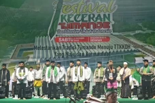 Kapolri Buka Festival...