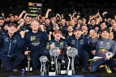 Max Verstappen Tak Sangka...
