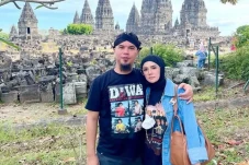 3 Artis Menikah usai...