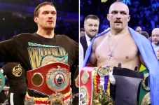 Terungkap! Usyk Turun...