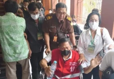 Pensiunan Kombes Polisi...