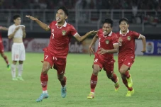 3 Pemain Termuda di...