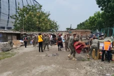 Ratusan Rumah Bedeng...