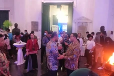 Anies-Ariza Pamitan...