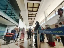 Bandara Juanda Layani...
