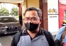 2 Tersangka Tragedi...