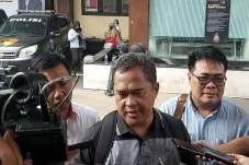 Diperiksa di Polda Jatim...
