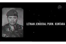 Profil Letjen TNI (Purn)...