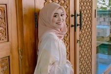 Pengacara Rizky Billar...
