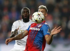 Hasil Lengkap Liga Champions,...