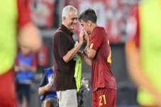 Paulo Dybala Absen Lawan...