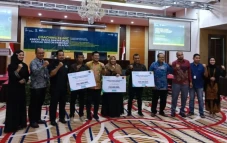 Kemenparekraf Gelar...