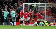 Hasil dan Klasemen Liga...