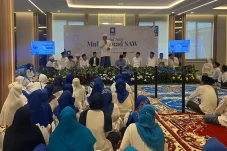 Peringati Maulid Nabi,...