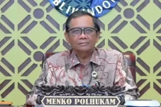 Tragedi Kanjuruhan,...