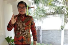 4 Fakta Hotma Sitompul,...