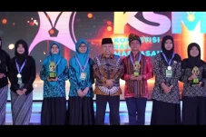 Ini Nama dan Asal Sekolah...