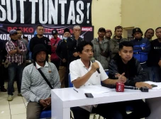 Tanggapi Rekomendasi...