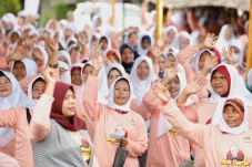 Gaet Hati Emak-emak...