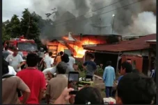 3 Rumah di Dairi Ludes...