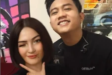 Berkenalan dengan Lav...