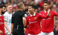 Ronaldo Diganti saat...