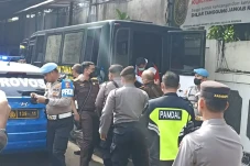 323 Personel Gabungan...