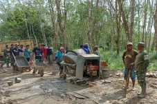Desanya Jadi Lokasi...