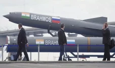 Perusahaan Senjata India-Rusia...