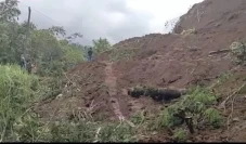 Tebing 30 Meter di Cilacap...