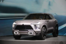 Mitsubishi Siap Hadirkan...