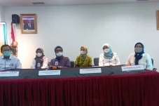 Pasien Gangguan Ginjal...