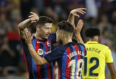 Hasil Barcelona vs Villarreal:...