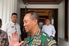 Soal Bursa Capres-Cawapres,...