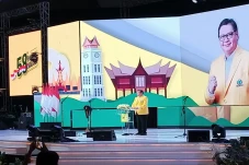 Airlangga Pamer Golkar...