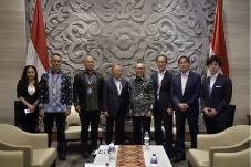 Mendag Zulkifli Hasan...