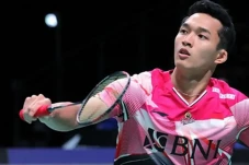 Jonatan Christie Minta...
