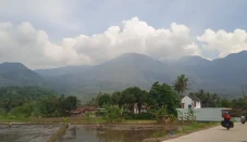 Kedinginan dan Tersesat...