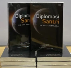 Diplomasi Santri di...