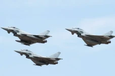 Eks Pilot Inggris yang...