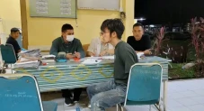 Paman Pembunuh Bayi...