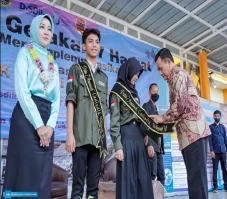 Wujudkan Kurikulum Merdeka,...