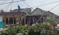 Ratusan Rumah di Sidoarjo...